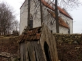 Autor: Rait Reila. Saare maakond, Leisi vald, Linnaku küla. Karja kiriku peldik.
